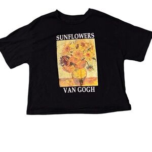 Queen Bees Sz S Women Cropped Graphic Tee Black